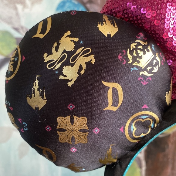 DISNEYLAND RESORT MINNIE MOUSE EAR 🩷PINK🩷 SEQUINED BOW HEADBAND 🌟EUC🌟 - Picture 12 of 17